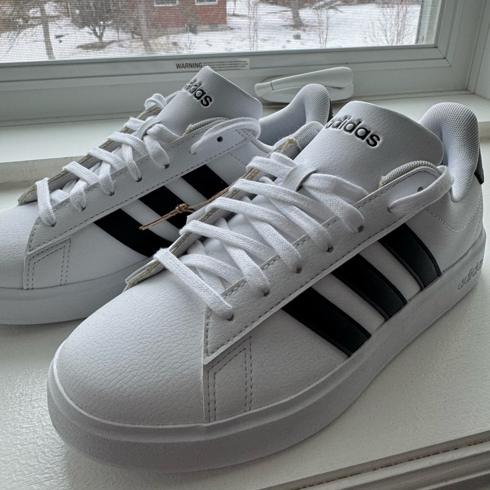 Adidas Grand Court 2.0 Sneakers